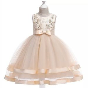 Little girl dress